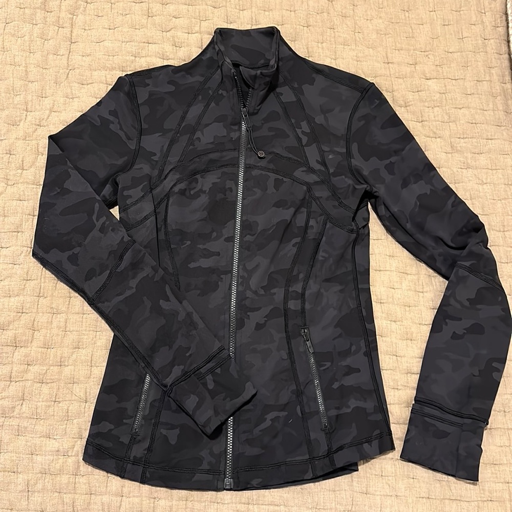 COPY - Lululemon Define Jacket Excellent condition